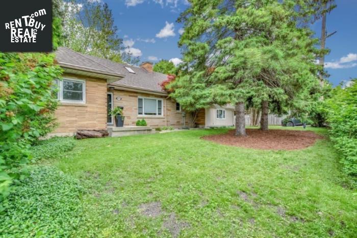 Property 455 Riverside Drive main img