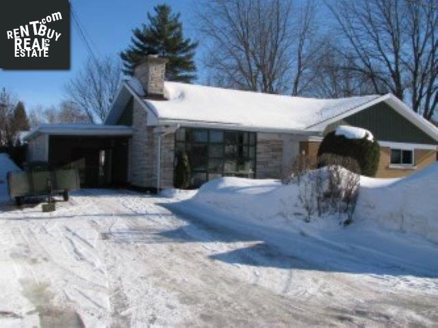Property 148 Rue De Monseigneur-Lajeunesse main img