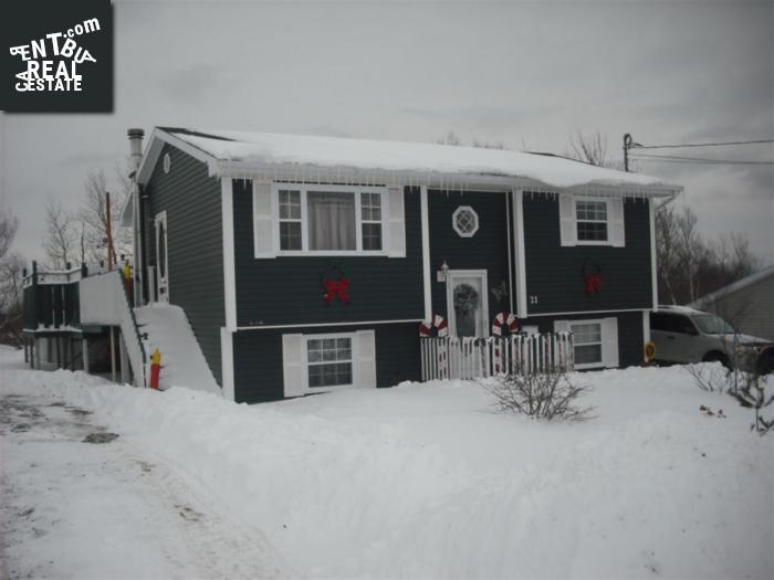 Property 21 Macdonald Crescent main img
