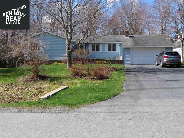 Property 13 Maple Crescent main img
