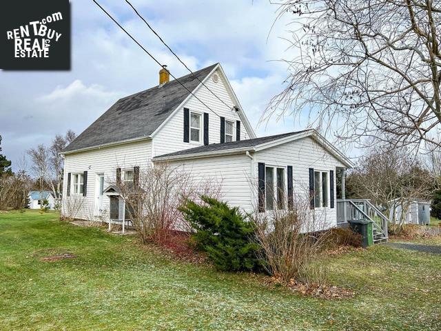 Property 2119 Cape Bear Road main img