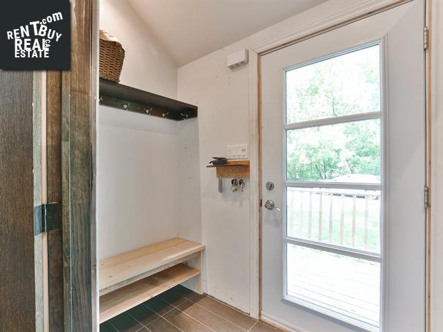 Property 157 Rue Maria img1