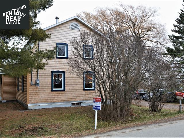 Property 1600 Cote Joly main img