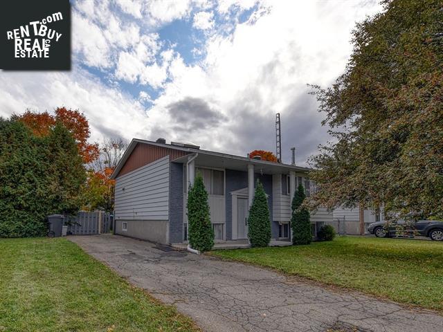 Property 798 Av. Cartier main img