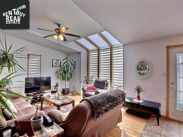 Property 4960 Rue Des Bouleaux main img