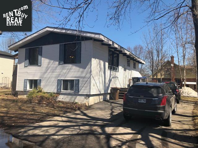 Property 340 15e Avenue main img