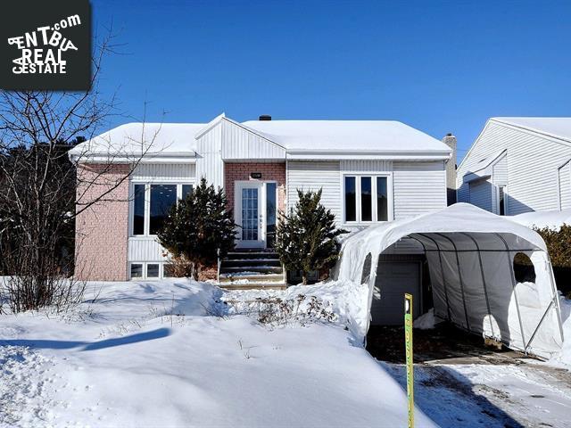 Property 1280 Av. De Chateaubriant main img