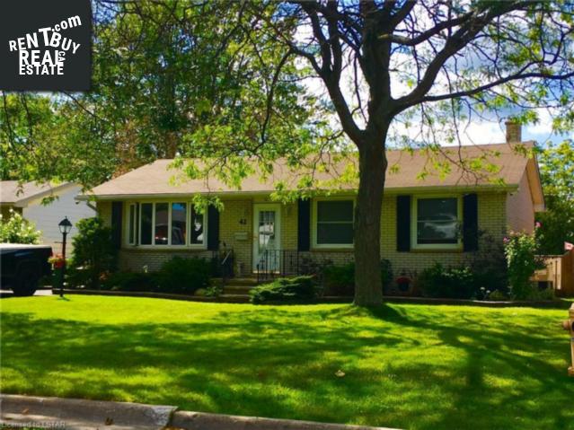 Property 42 Dunwich Drive main img
