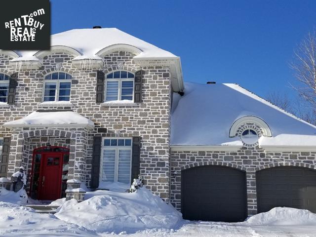 Property 11000 Rue De La Topaze main img