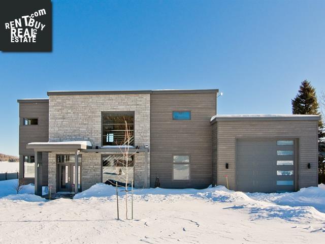 Property 421 Ch. Des Chalets main img