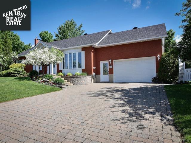 Property 175 Boul. Leclerc E. main img