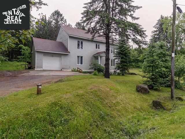 Property 732 Cote St-Gabriel E. main img