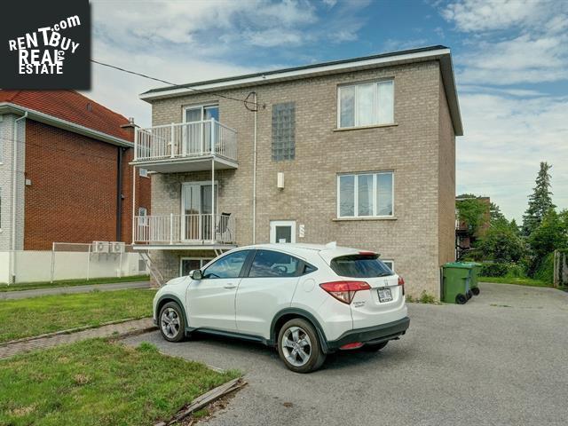 Property 792-796 Rue Lamarre main img