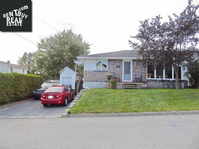 Property 170 Av. Tache main img
