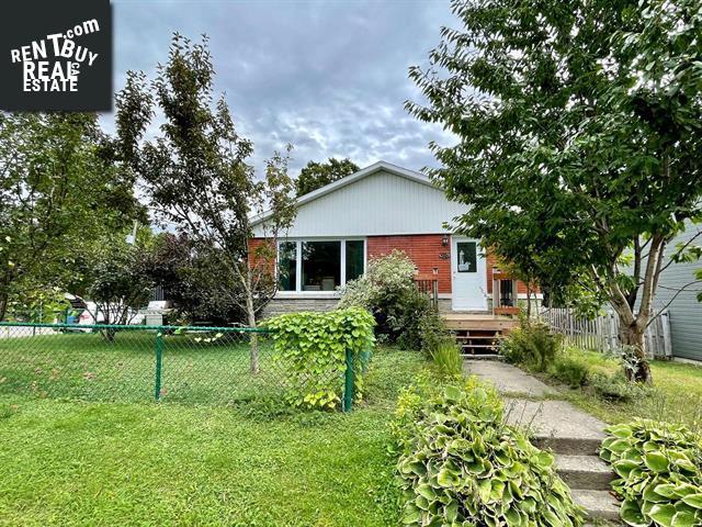 Property 366 Rue Catherine main img