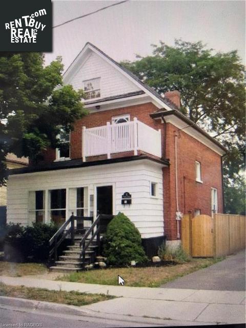 Property 32 Theresa Street main img