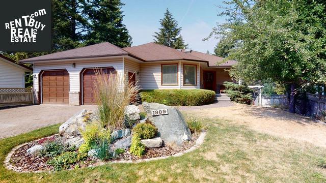 Property 1909 Mt Nelson Crescent main img