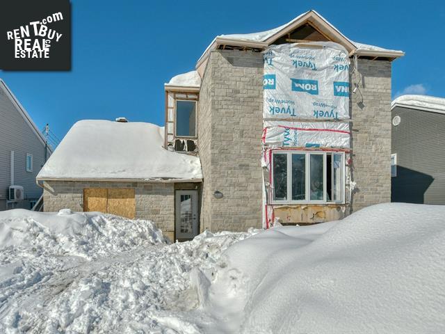 Property 361 Rue Sauriol main img