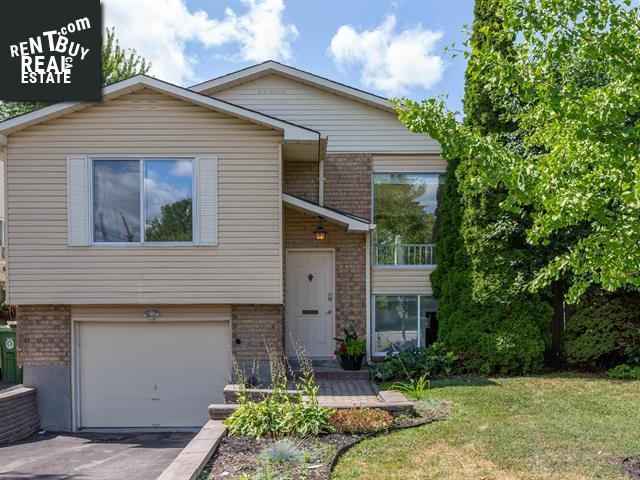 Property 178 Av. De Cameron Crescent main img