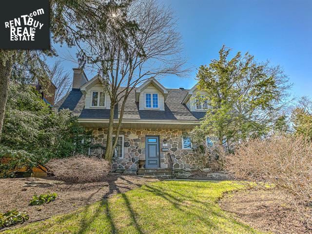 Property 567 Av. Townshend main img