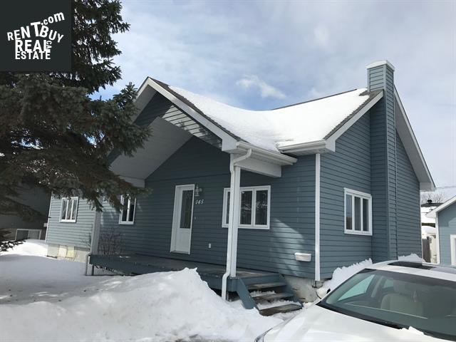 Property 145 Rue Marthe main img