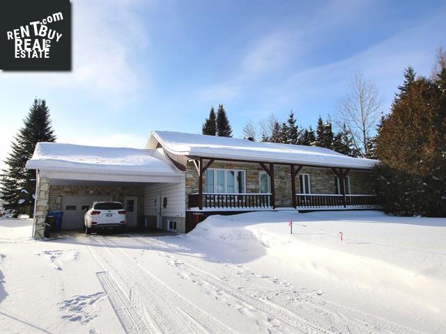 Property 1923 Route De St-Philippe main img