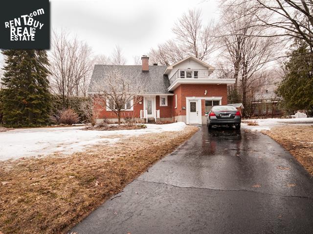 Property 1760 Rue Des Erables main img