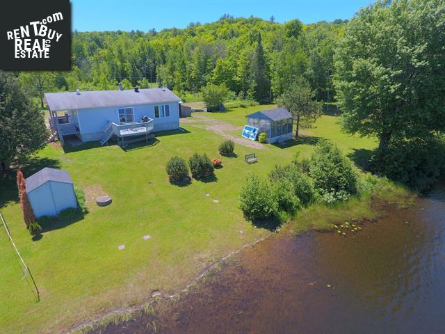 Property 48 Ch. Breton main img