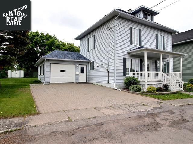 Property 38 Rue Albert main img