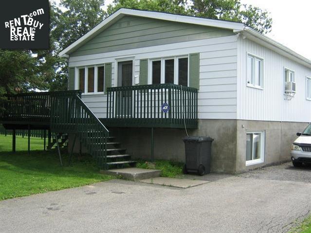 Property 1044 Rue Des Pivoines main img