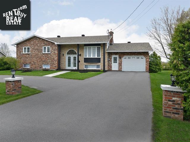 Property 1562 Rue Leduc main img