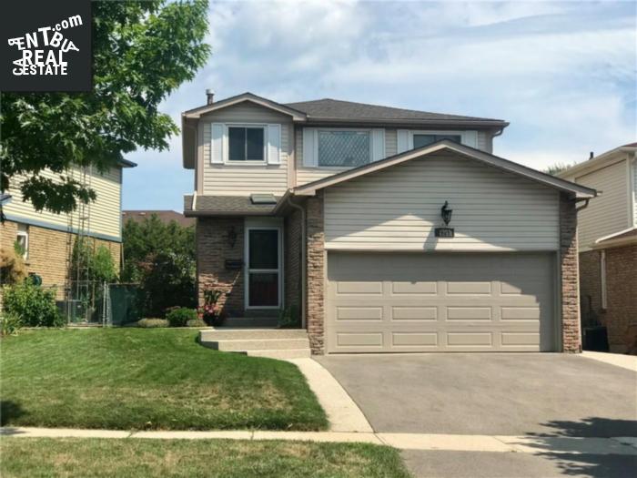 Property 1501 Lancaster Drive main img