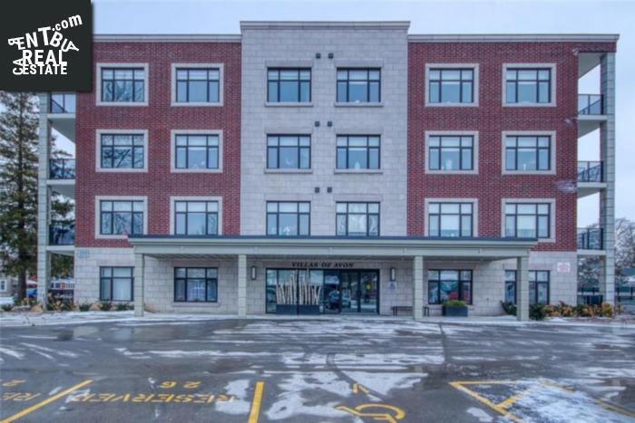 Property 202-255 John Street N main img