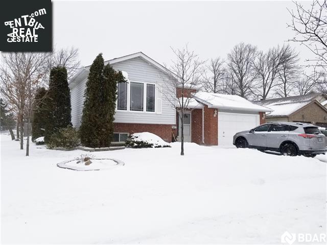 Property 16 Mapleton Avenue main img
