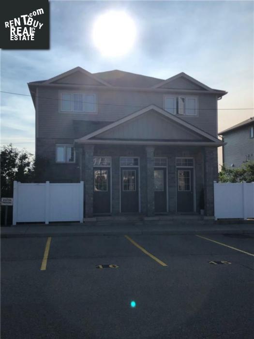 Property 3c-240 Westmeadow Drive main img