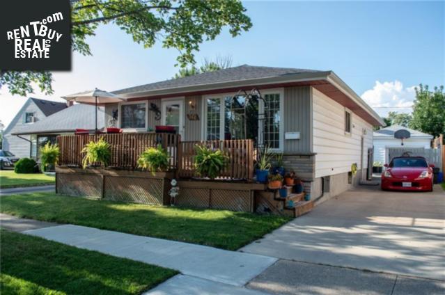 Property 366 Dieppe Street main img