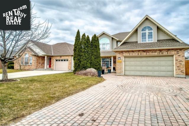 Property 10 Mayfield Crescent main img
