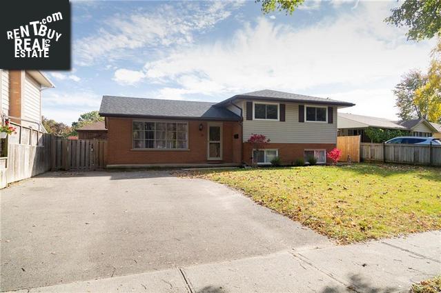 Property 33 Winding Way main img