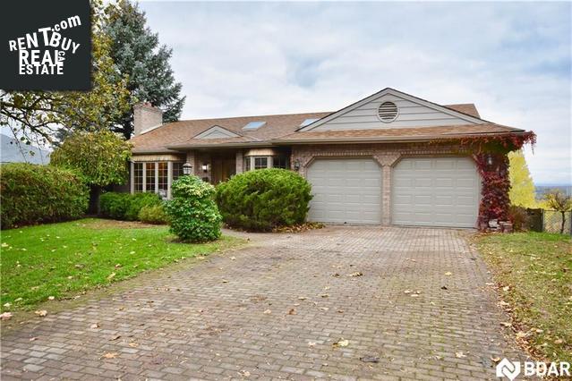 Property 28 Debra Crescent main img