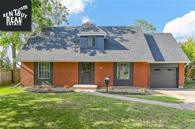 Property 822 Westminster Drive S main img