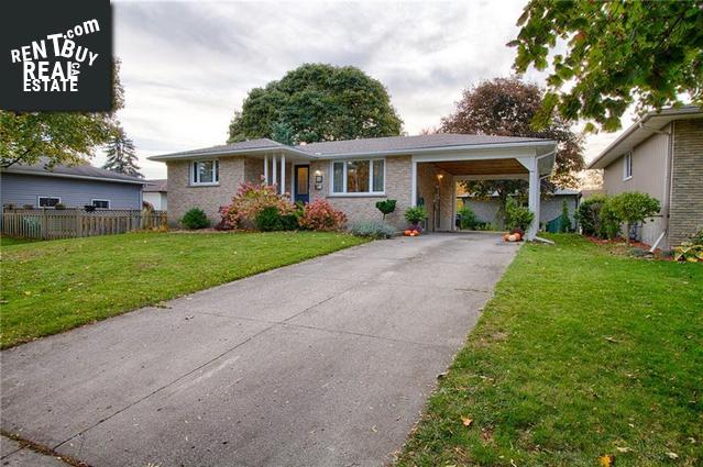 Property 35 Crestlynn Crescent main img