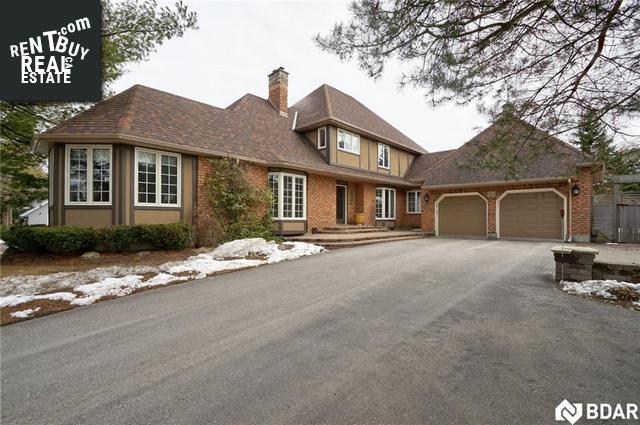 Property 13 Howard Drive main img