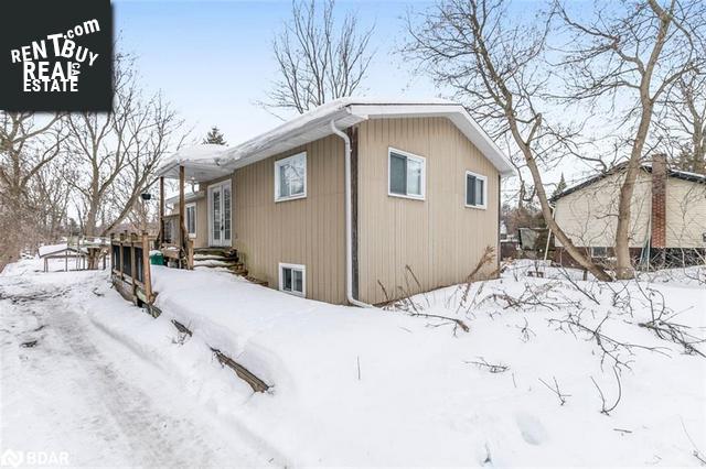 Property 226 Foster Drive main img