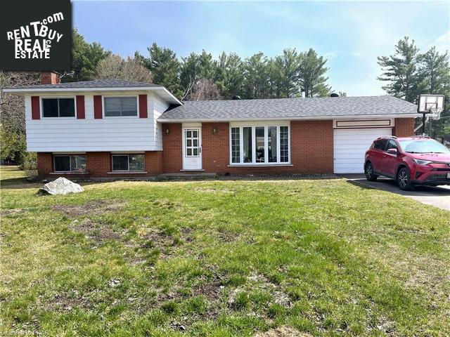 Property 87 Pinegrove Street main img