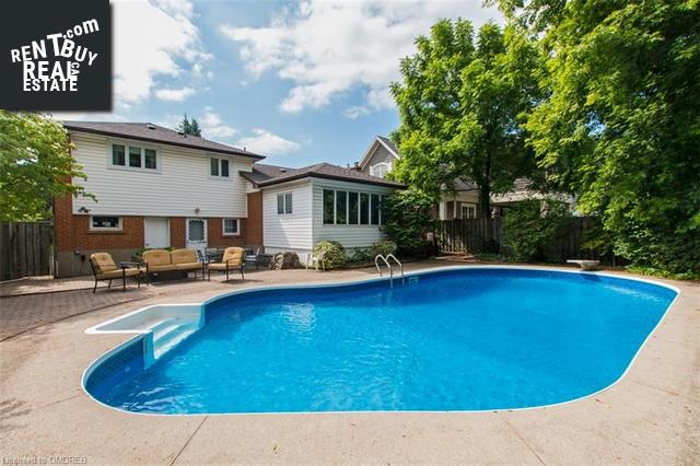 Property 2463 Applewood Drive main img