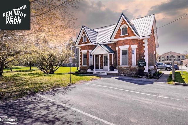 Property 15 Westmount Drive S main img