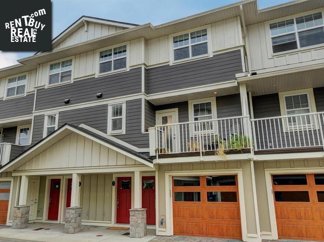 Property 3-3356 Whittier Ave main img
