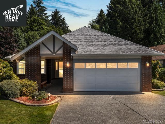 Property 3571 Arbutus Dr S main img