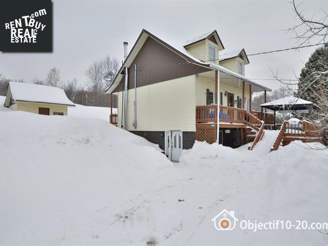 Property 1806 Ch. Lebeau main img