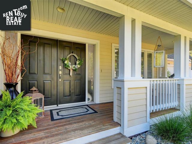 Property 2670 Silverstone Way img1